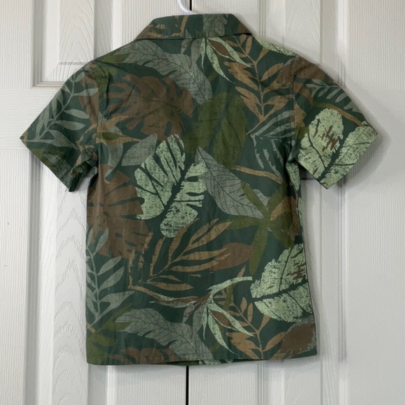 Art Class - Boy’s Short Sleeve Woven Button Up Shirts Size S (6/7) - Picture 6 of 6